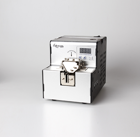 Automatic screw machine