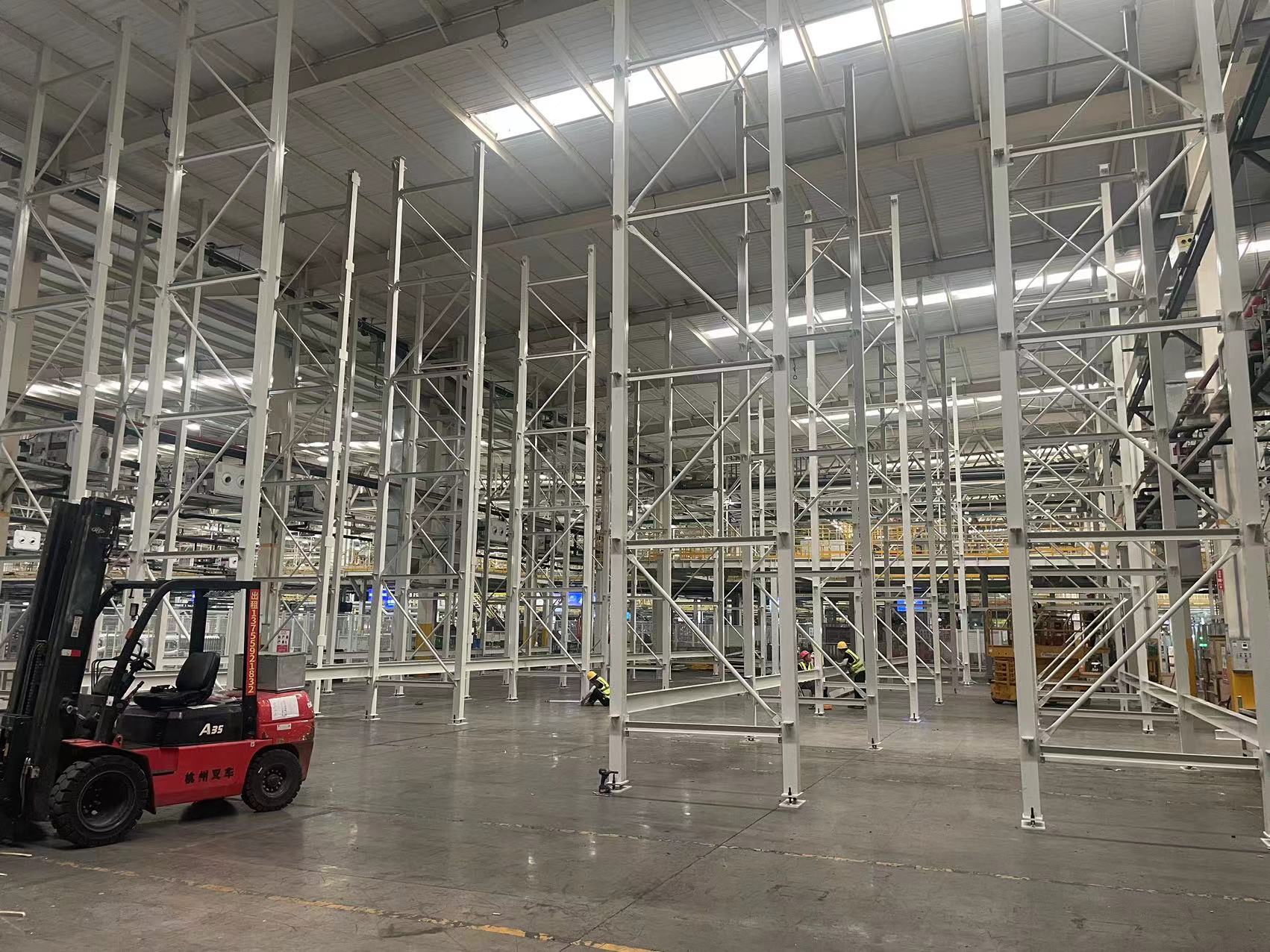 杨贵妃颤抖双乳呻吟求欢