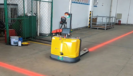 杨贵妃颤抖双乳呻吟求欢